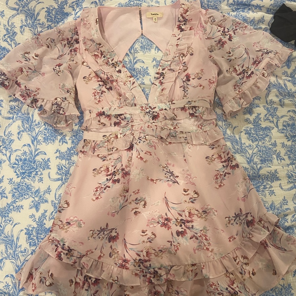 Floral ruffle dress